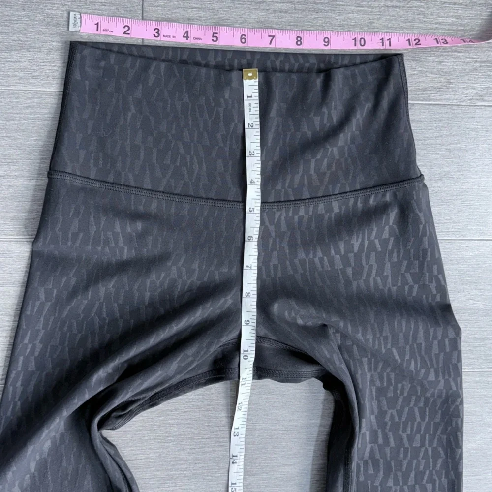 Lululemon Align High Rise Pant 25" Segment Emboss Black Leggings 6 Nulu W5DUYS - Picture 13 of 15